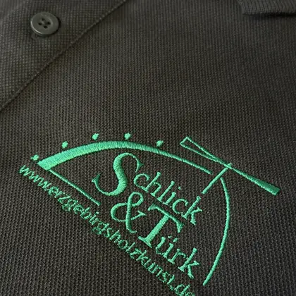 Stickerei: Poloshirt